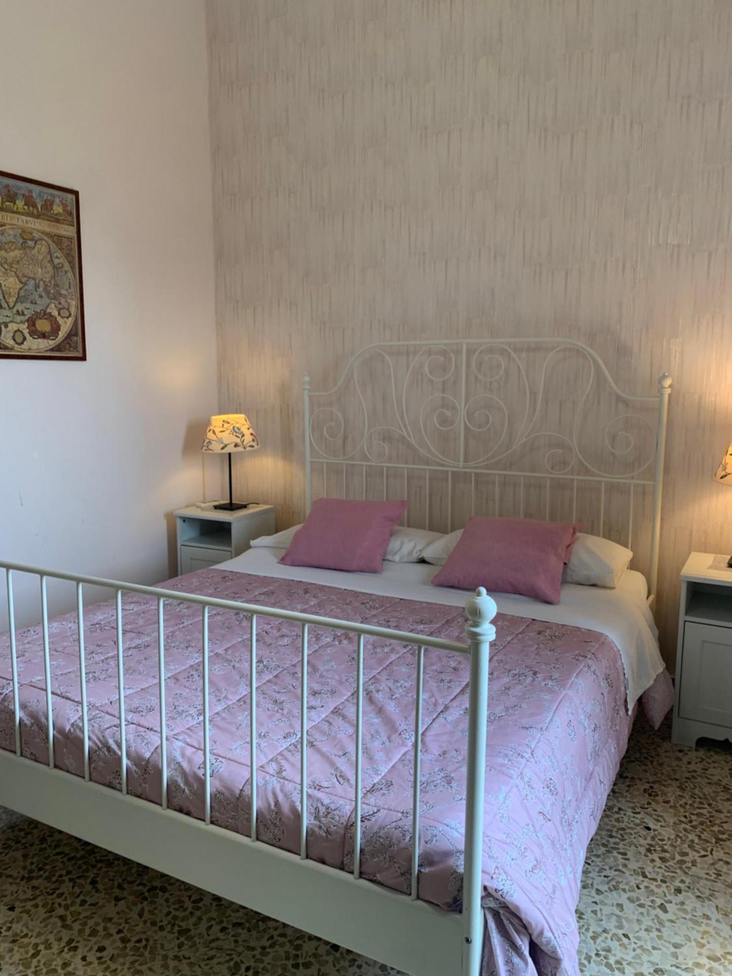 Apartmán La Casa Di Chicca Lecce Exteriér fotografie